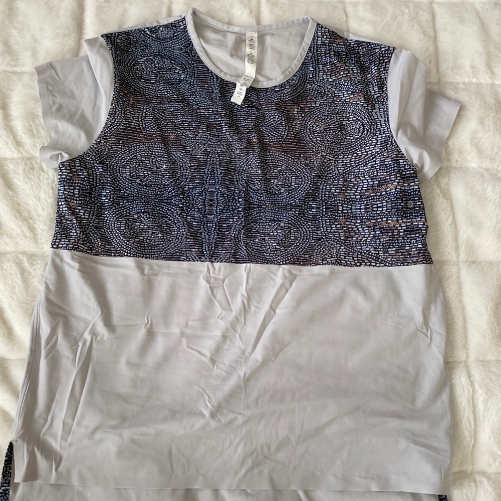 Lululemon shirt